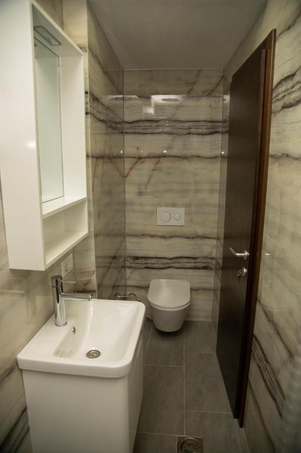 Hotel Oferta Prizren Exterior photo