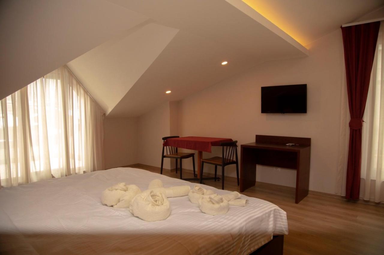 Hotel Oferta Prizren Exterior photo